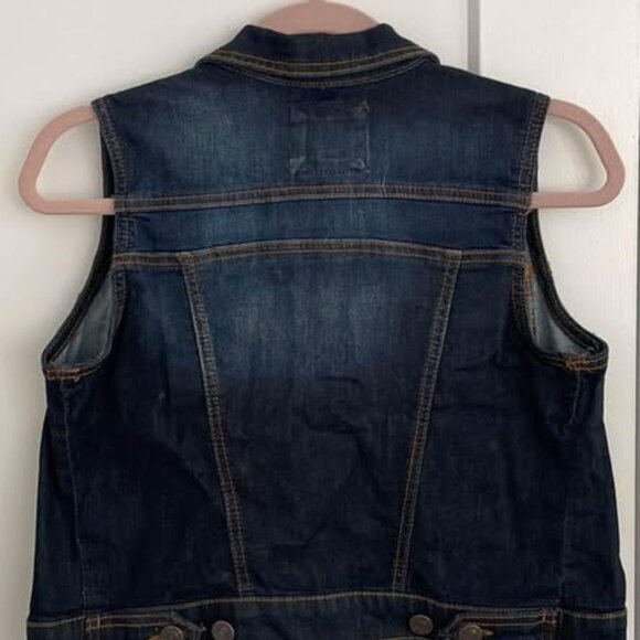 Small Jean/ Denim Vest - Picture 3 of 3